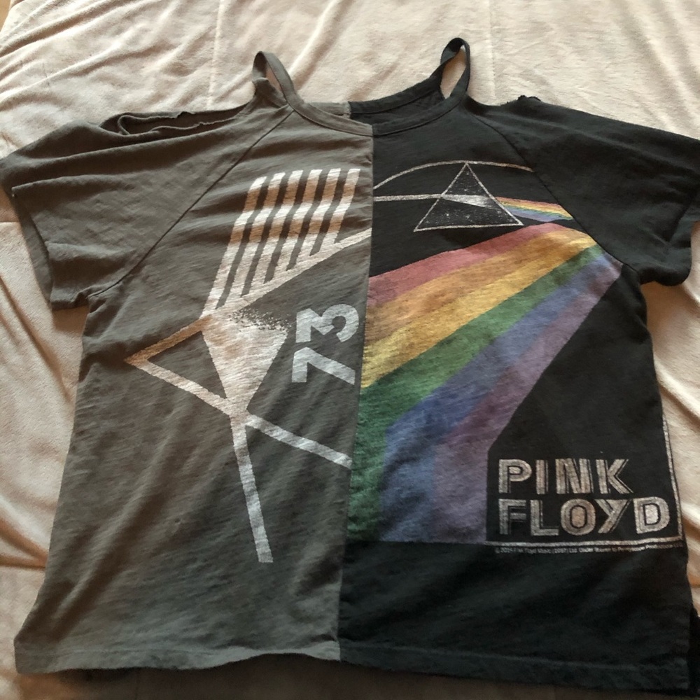 Unique Pink Floyd t-shirt
